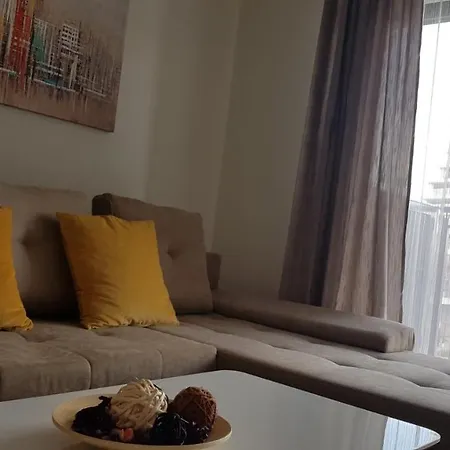Waterfront Comfortable דירה בלגרד