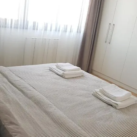 Apartment Waterfront Comfortable